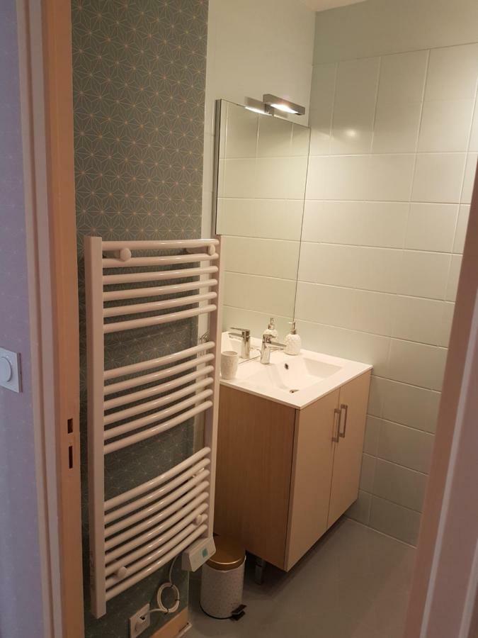 221B Chic Et Colore !!! Apartman Châteauroux Kültér fotó